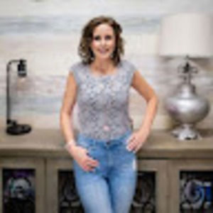 Meet your Posher, Marisa